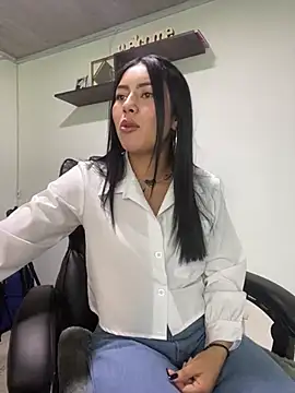 Snapshot of emily_22x chatting on 17, 3, 2025 emily 22x online show from 17, 3, 2025