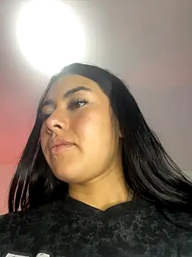 Snapshot of emily_22x chatting on 18, 10, 2025 emily 22x online show from 18, 10, 2025