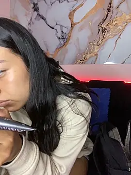 Snapshot of emily_22x chatting on 24, 10, 2025 emily 22x online show from 24, 10, 2025