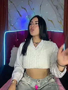 Snapshot of emily_22x chatting on 22, 11, 2025 emily 22x online show from 22, 11, 2025