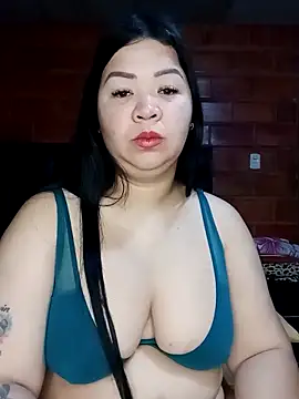 Snapshot of Chantal_lopez chatting on 3, 11, 2025 Chantal lopez online show from 3, 11, 2025