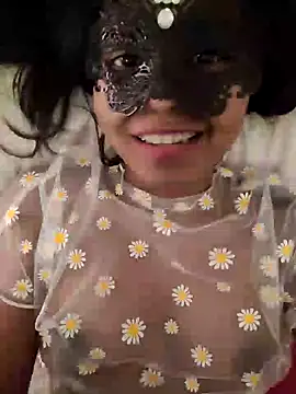Snapshot of Bella_Luna18 chatting on 31, 12, 2024 Bella Luna18 online show from 31, 12, 2024