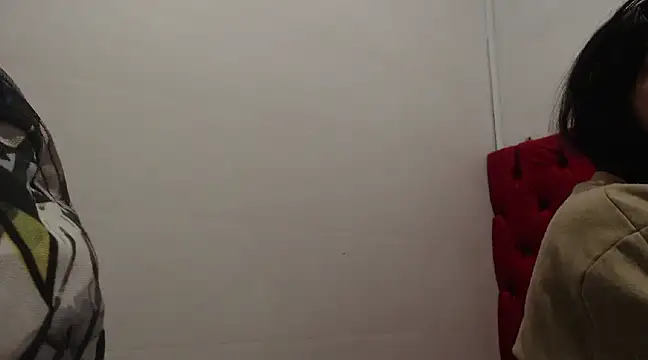 Snapshot of CarolineBrunx chatting on 11, 2, 2025 CarolineBrunx online show from 11, 2, 2025