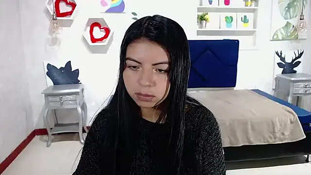 Snapshot of CarolineBrunx chatting on 3, 10, 2025 CarolineBrunx online show from 3, 10, 2025