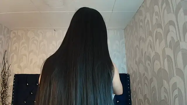 Snapshot of CarolineBrunx chatting on 24, 4, 2026 CarolineBrunx online show from 24, 4, 2026