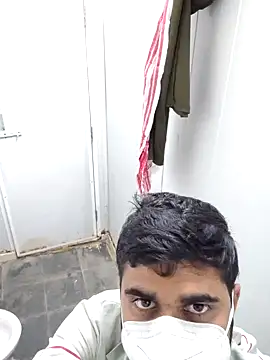 Snapshot of Ishan003 chatting on 8, 12, 2024 Ishan003 online show from 8, 12, 2024