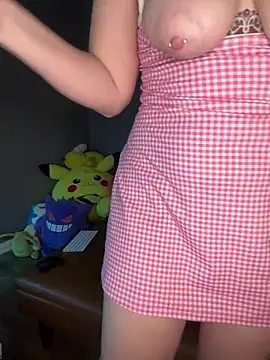 Scarlettredff online show from 27, 9, 2025