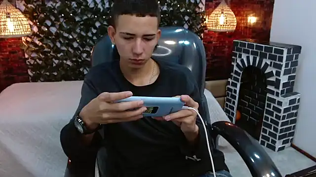 JackSwan18 online show from 3, 12, 2024