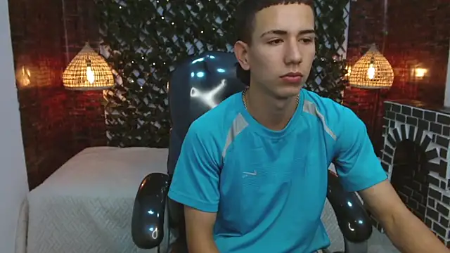 JackSwan18 online show from 4, 12, 2024