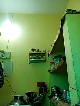 heenage online show from 17, 3, 2025