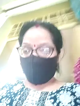 heenage online show from 10, 2, 2026