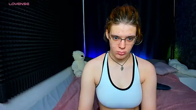 KIKI Krash online show from 20, 1, 2025