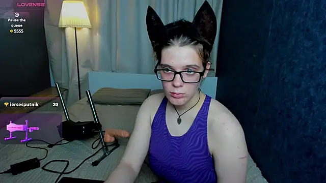 KIKI Krash online show from 7, 3, 2025