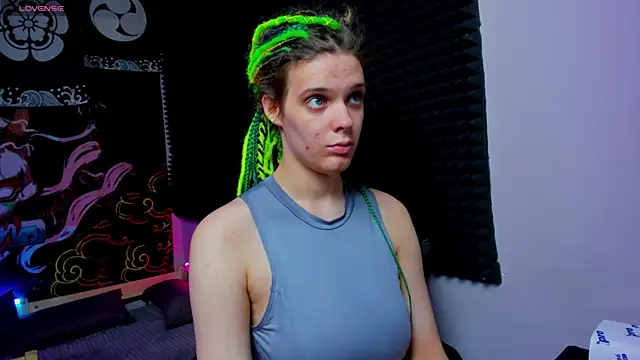 KIKI Krash online show from 12, 10, 2025