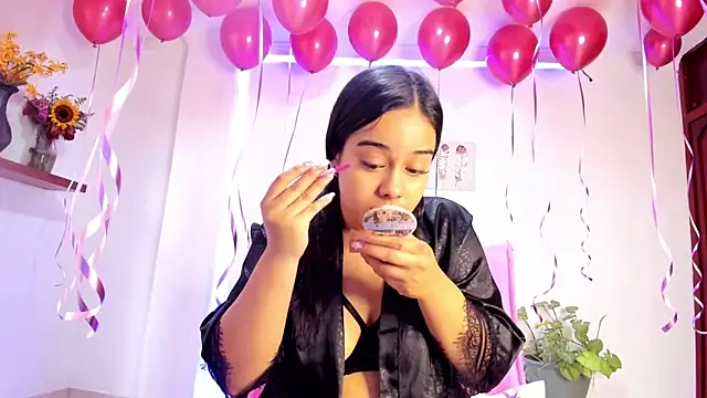 anniesweet- online show from 15, 10, 2025