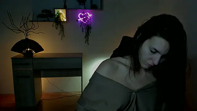 EricaPowers online show from 9, 12, 2024