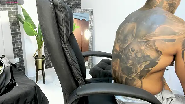 Snapshot of Dantesuarez28 chatting on 14, 3, 2026 Dantesuarez28 online show from 14, 3, 2026