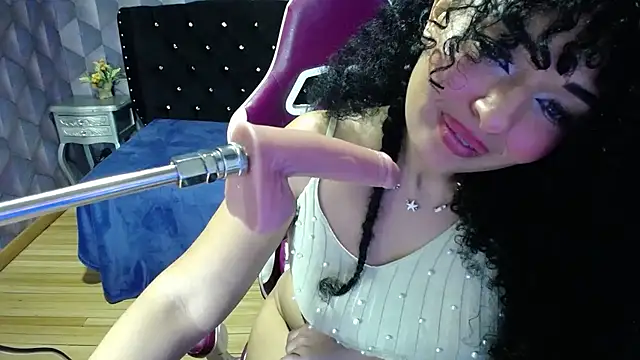 Snapshot of Sofiacowperx chatting on 11, 2, 2025 Sofiacowperx online show from 11, 2, 2025