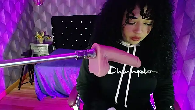 Snapshot of Sofiacowperx chatting on 3, 3, 2025 Sofiacowperx online show from 3, 3, 2025