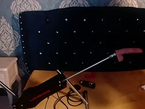 Sofiacowperx online show from 25, 11, 2025