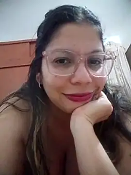 Carliina Soussa online show from 8, 4, 2026