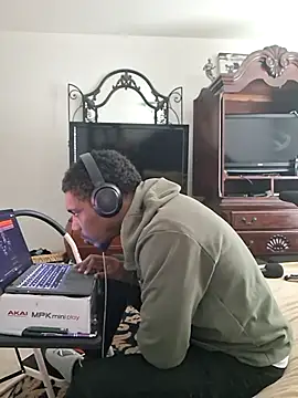 bigboytoy912 online show from 19, 7, 2026