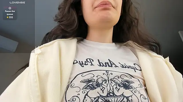 Snapshot of miss_shine chatting on 2, 12, 2024 miss shine online show from 2, 12, 2024