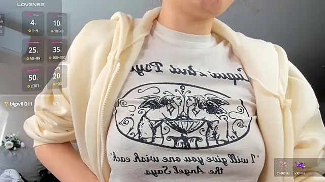 Snapshot of miss_shine chatting on 5, 12, 2024 miss shine online show from 5, 12, 2024