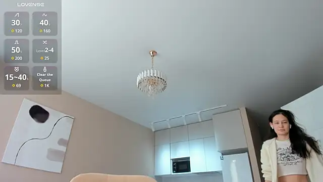 Snapshot of miss_shine chatting on 11, 12, 2024 miss shine online show from 11, 12, 2024