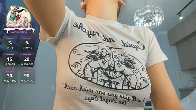 Snapshot of miss_shine chatting on 8, 1, 2025 miss shine online show from 8, 1, 2025