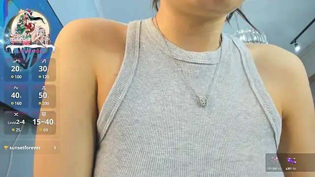 Snapshot of miss_shine chatting on 10, 1, 2025 miss shine online show from 10, 1, 2025