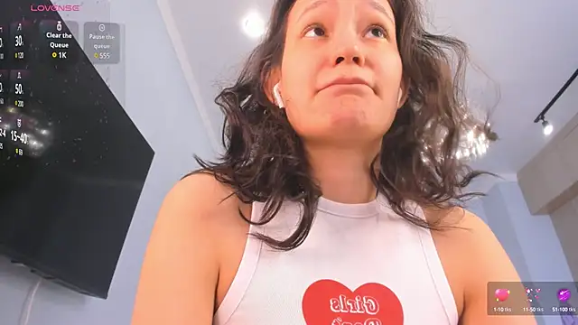 Snapshot of miss_shine chatting on 11, 2, 2025 miss shine online show from 11, 2, 2025