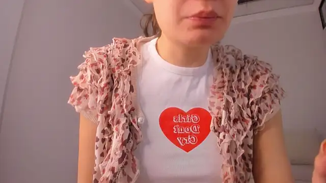 Snapshot of miss_shine chatting on 11, 9, 2025 miss shine online show from 11, 9, 2025