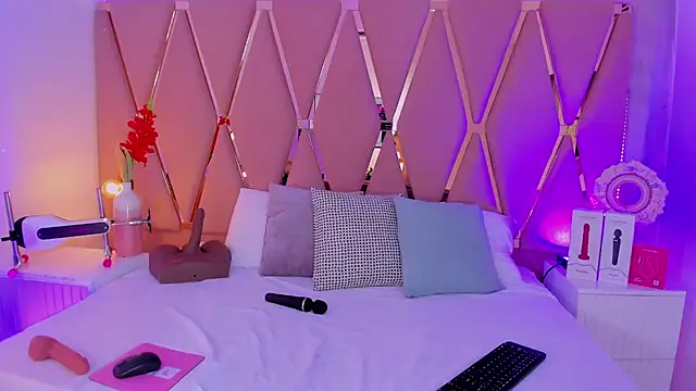 Snapshot of madyjames chatting on 21, 7, 2026 madyjames online show from 21, 7, 2026