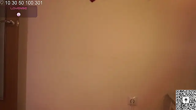 curlyboyy  online show from 17, 2, 2025