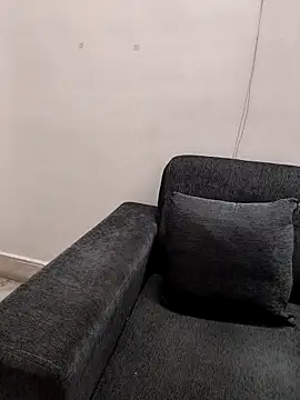 Cute Kritika online show from 7, 1, 2026