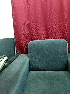 Cute Kritika online show from 3, 4, 2026