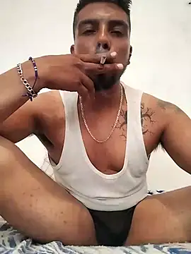 Snapshot of alfredyy55 chatting on 28, 9, 2025 alfredyy55 online show from 28, 9, 2025