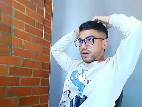 Leandro valenzuela online show from 12, 10, 2025