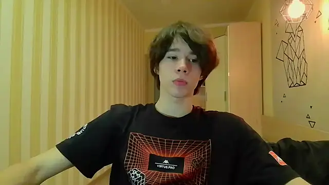 gayGamogey online show from 18, 3, 2025