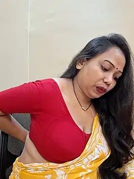 Snapshot of DREAM_GIRL-30 chatting on 10, 7, 2026 DREAM GIRL-30 online show from 10, 7, 2026