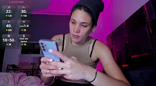 Charlee pink online show from 18, 2, 2025