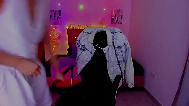 Charlee pink online show from 4, 10, 2025