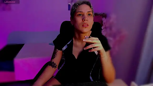 Charlee pink online show from 12, 11, 2025