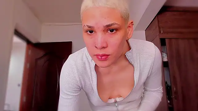 Charlee pink online show from 17, 2, 2026