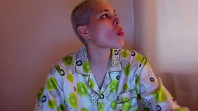 Charlee pink online show from 19, 2, 2026