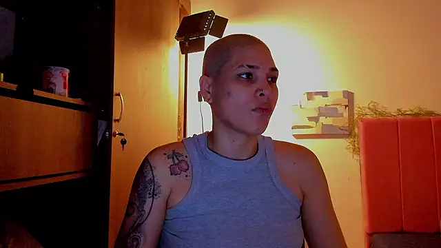 Charlee pink online show from 14, 3, 2026