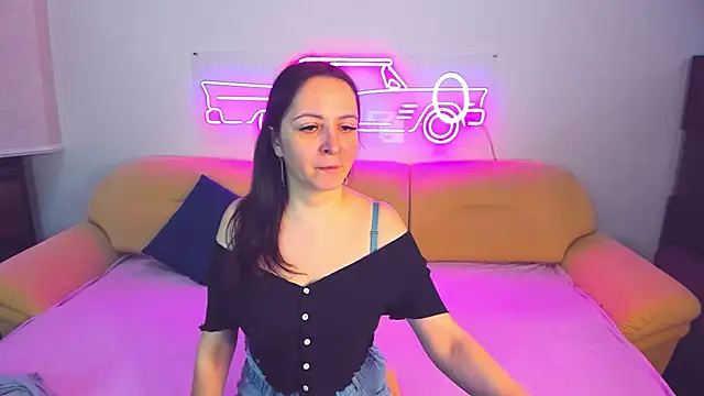 AngellLika online show from 10, 1, 2025