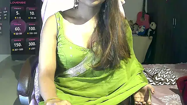 Cute-Tara online show from 27, 2, 2025