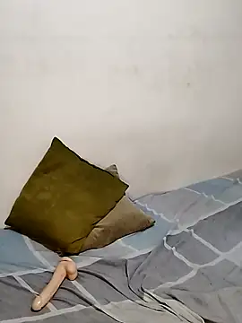 Snapshot of Tripisv chatting on 7, 2, 2025 Tripisv online show from 7, 2, 2025